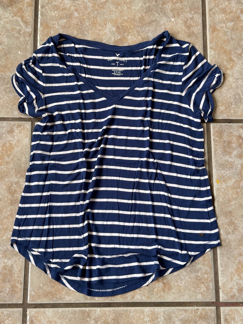 American Eagle Soft & Sexy Navy Blue White Striped V-Neck Tee Shirt S
